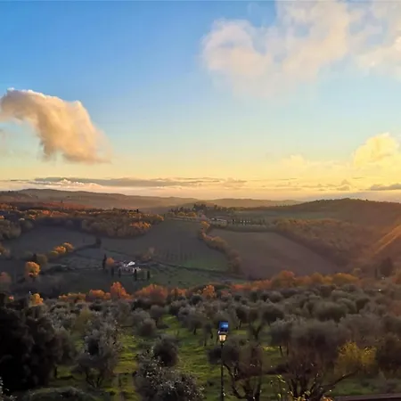 La Compagnia Del Chianti Aparthotel 3*